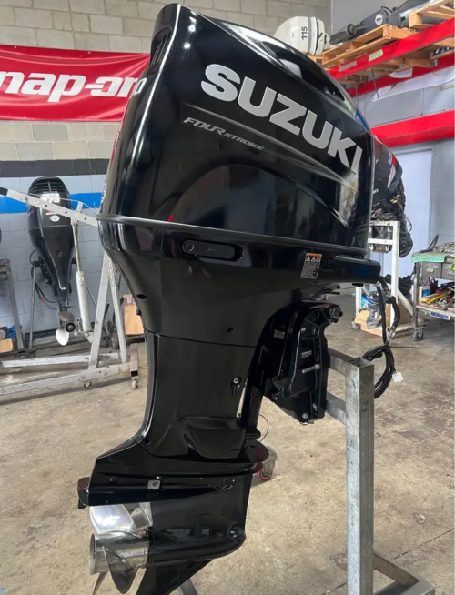 2022 Suzuki DF200A 200HP 4-Stroke Outboard Motor
