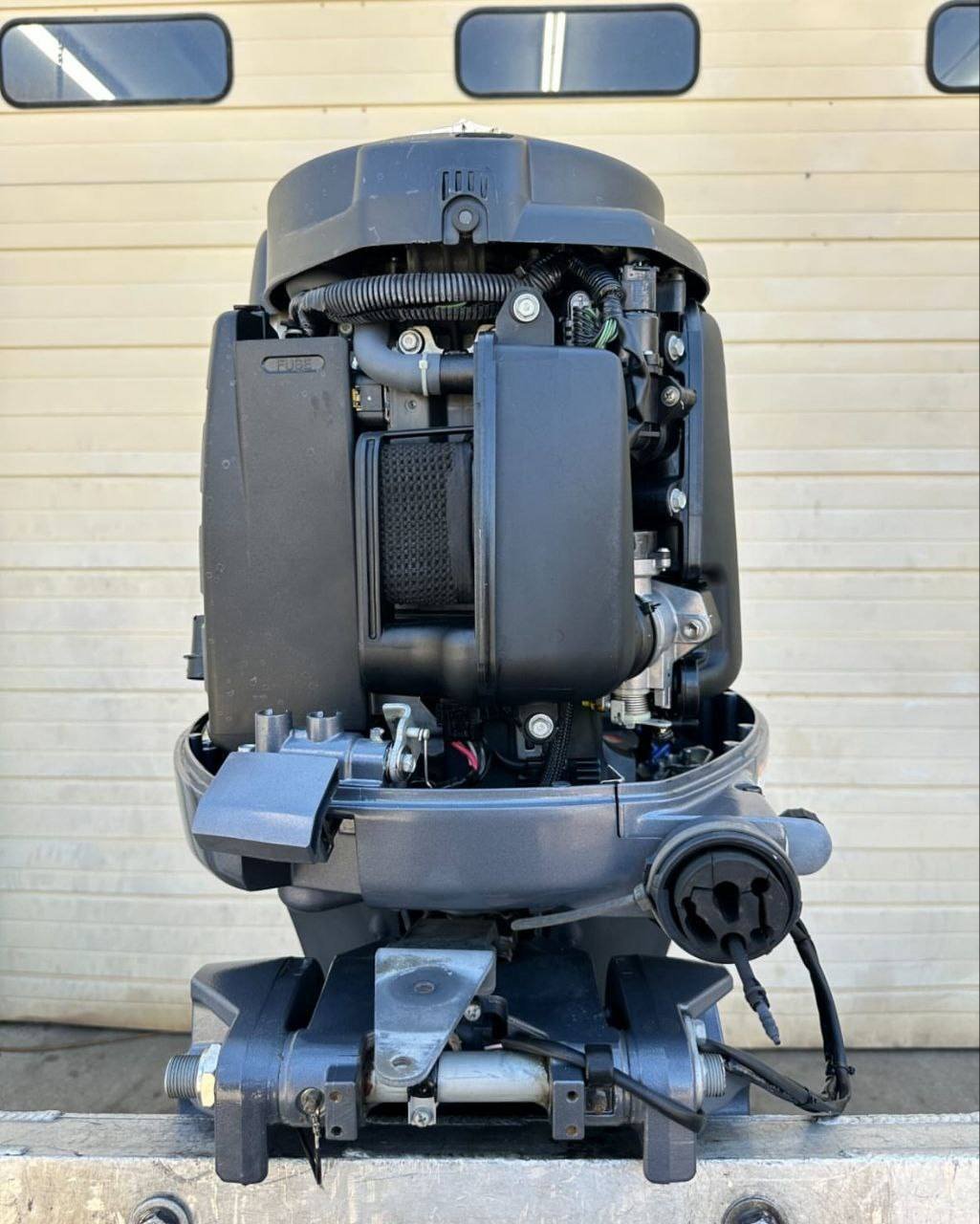 2010 Yamaha 90 HP F90TXR 4-Stroke 25" Outboard Motor - Image 6